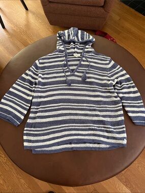 Roxy hooded crochet cover up xl